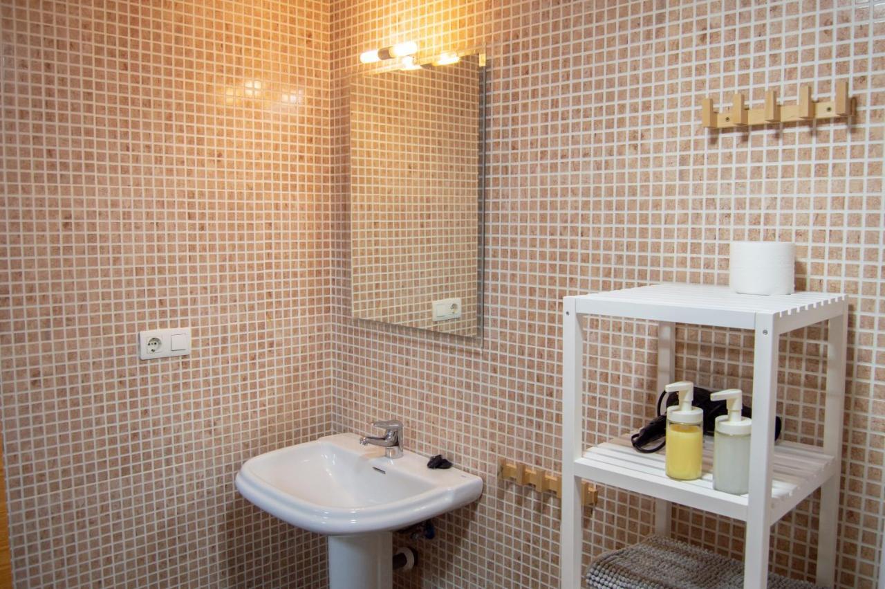 Novam Apartament Málaga Exterior foto